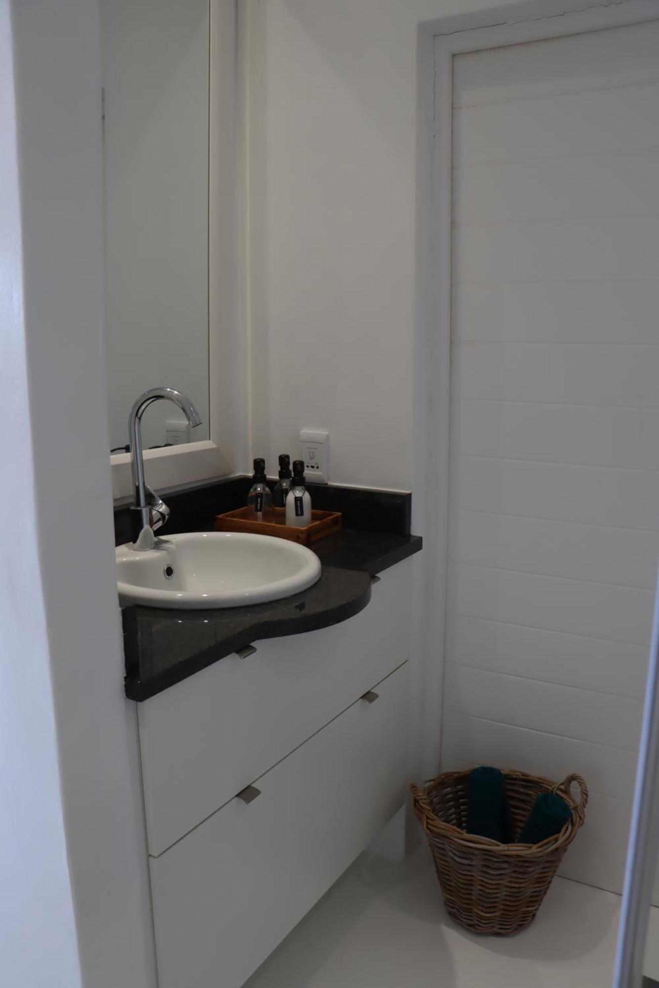 Nivenia Beach House Bettyʼs Bay Dış mekan fotoğraf