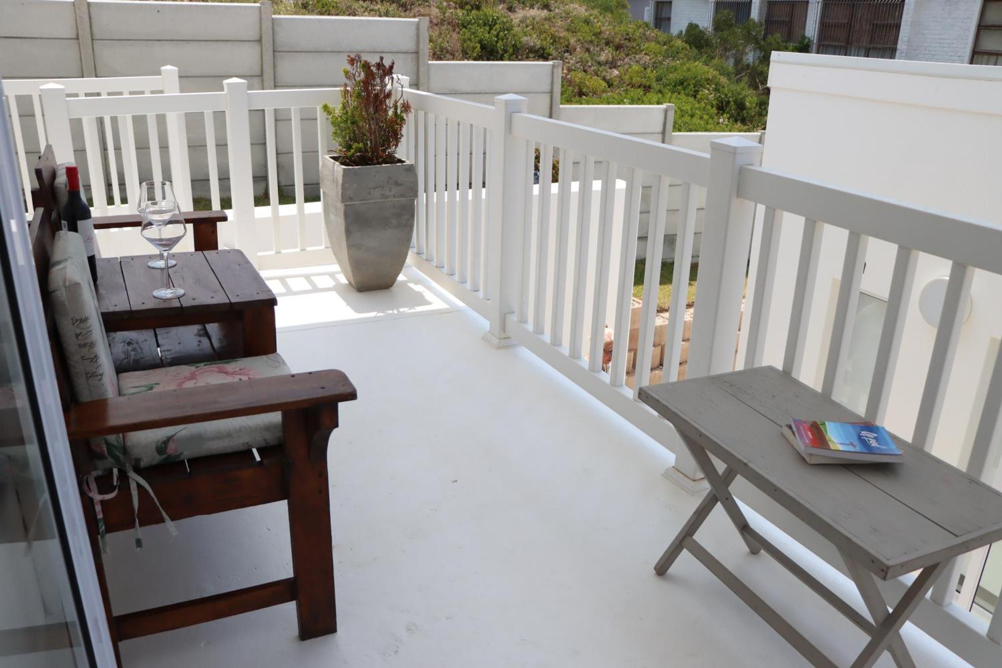 Nivenia Beach House Bettyʼs Bay Dış mekan fotoğraf