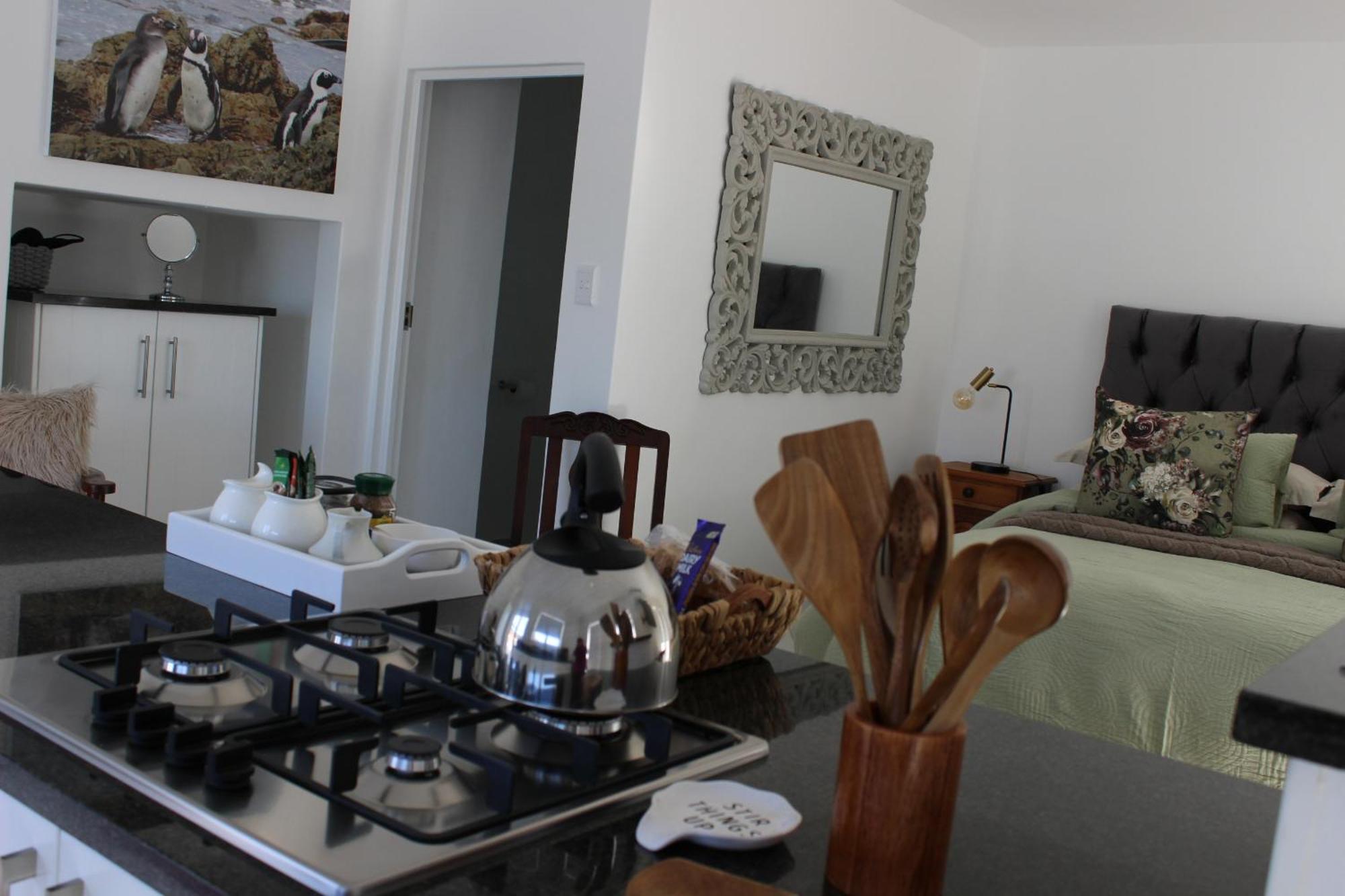Nivenia Beach House Bettyʼs Bay Dış mekan fotoğraf