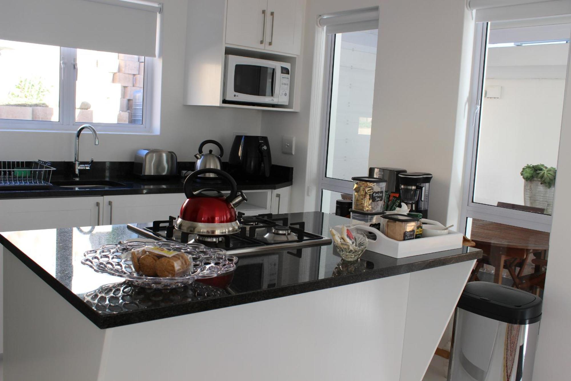 Nivenia Beach House Bettyʼs Bay Dış mekan fotoğraf