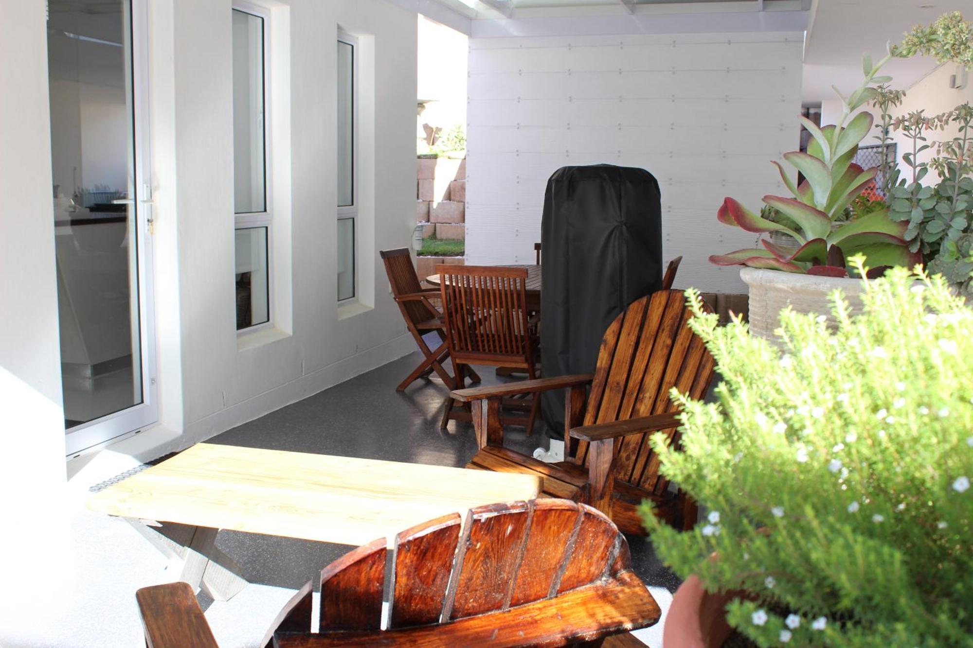 Nivenia Beach House Bettyʼs Bay Dış mekan fotoğraf