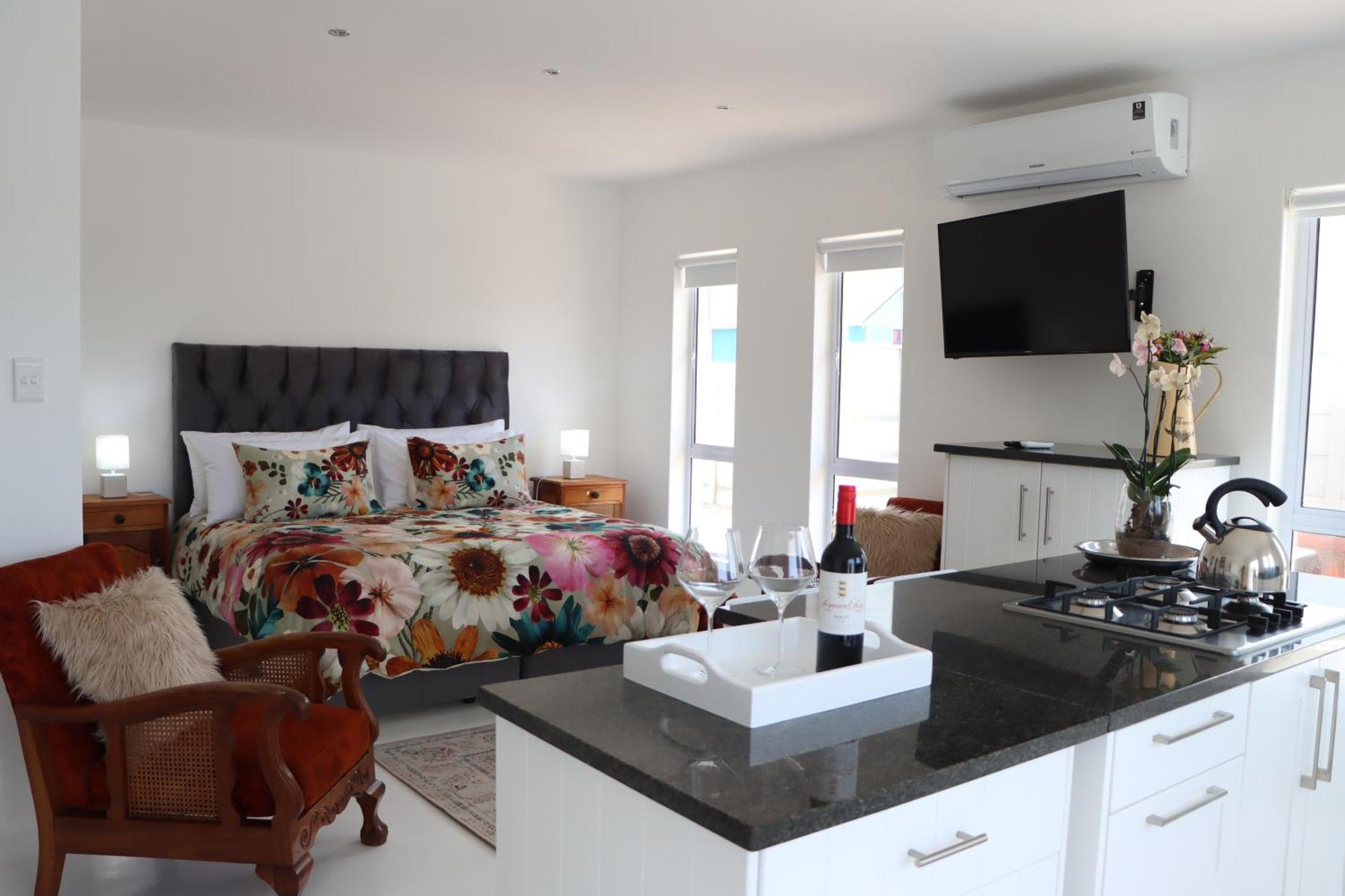 Nivenia Beach House Bettyʼs Bay Dış mekan fotoğraf